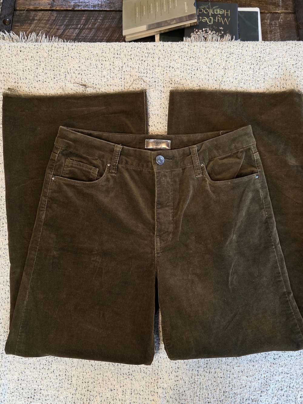 KUT From The Kloth Meg Brown Corduroy Wide Leg Raw Hem Pants Size 8